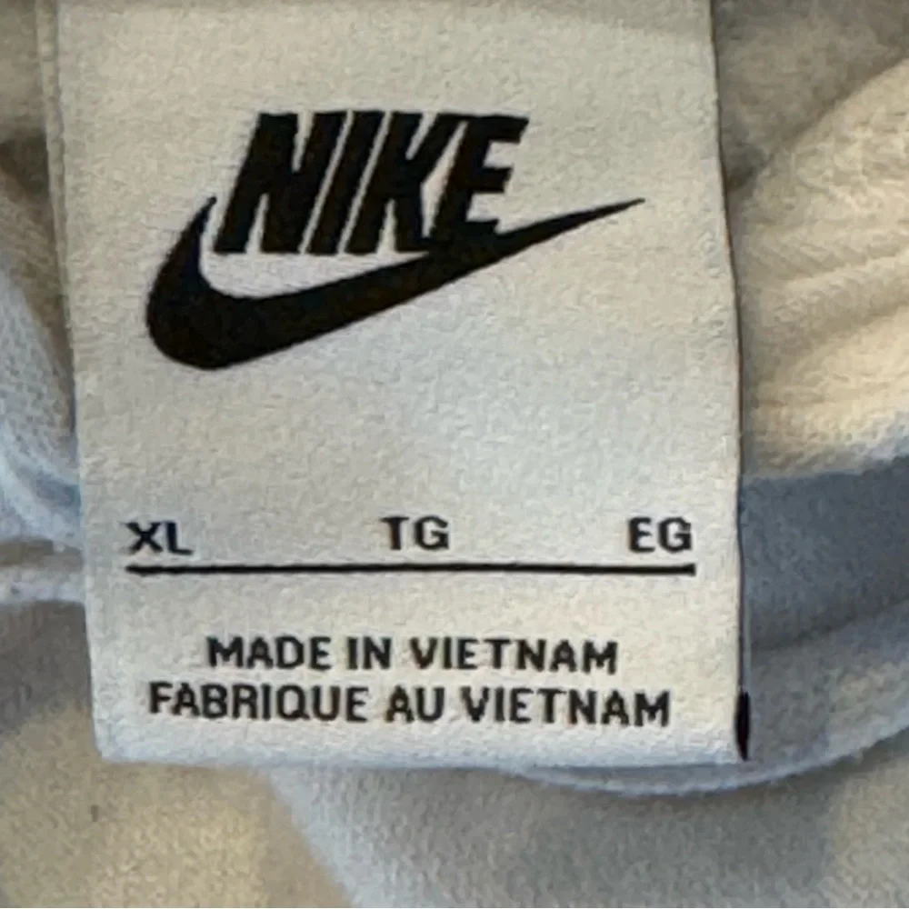 Nike men’s White Long Sleeve Hoodie Black/Gold Logo on front XL - Picture 7 of 12